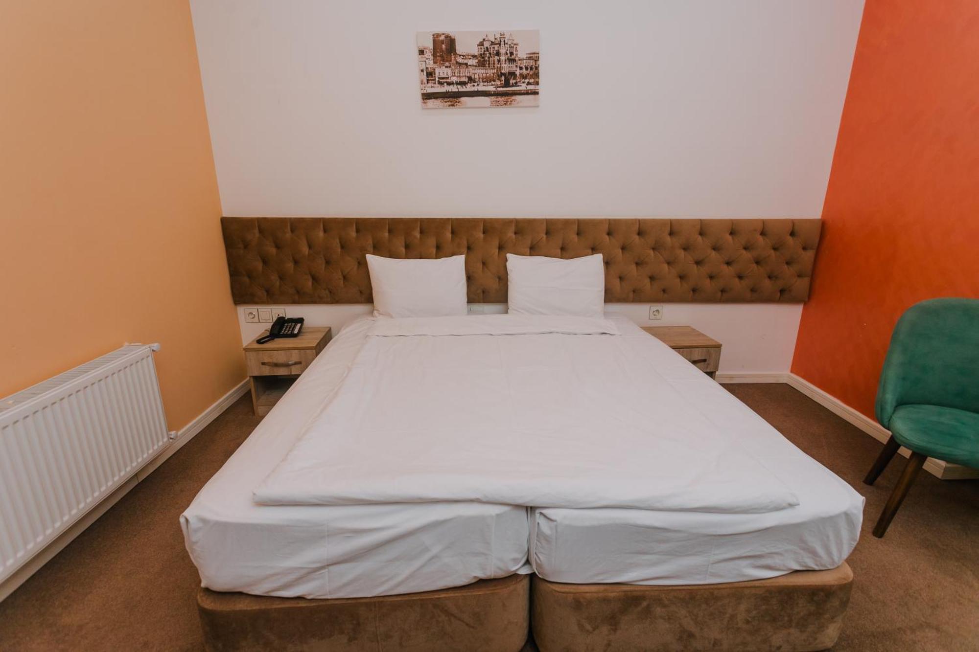 Madina-Zamzam Halal Hotels Group Baky Esterno foto