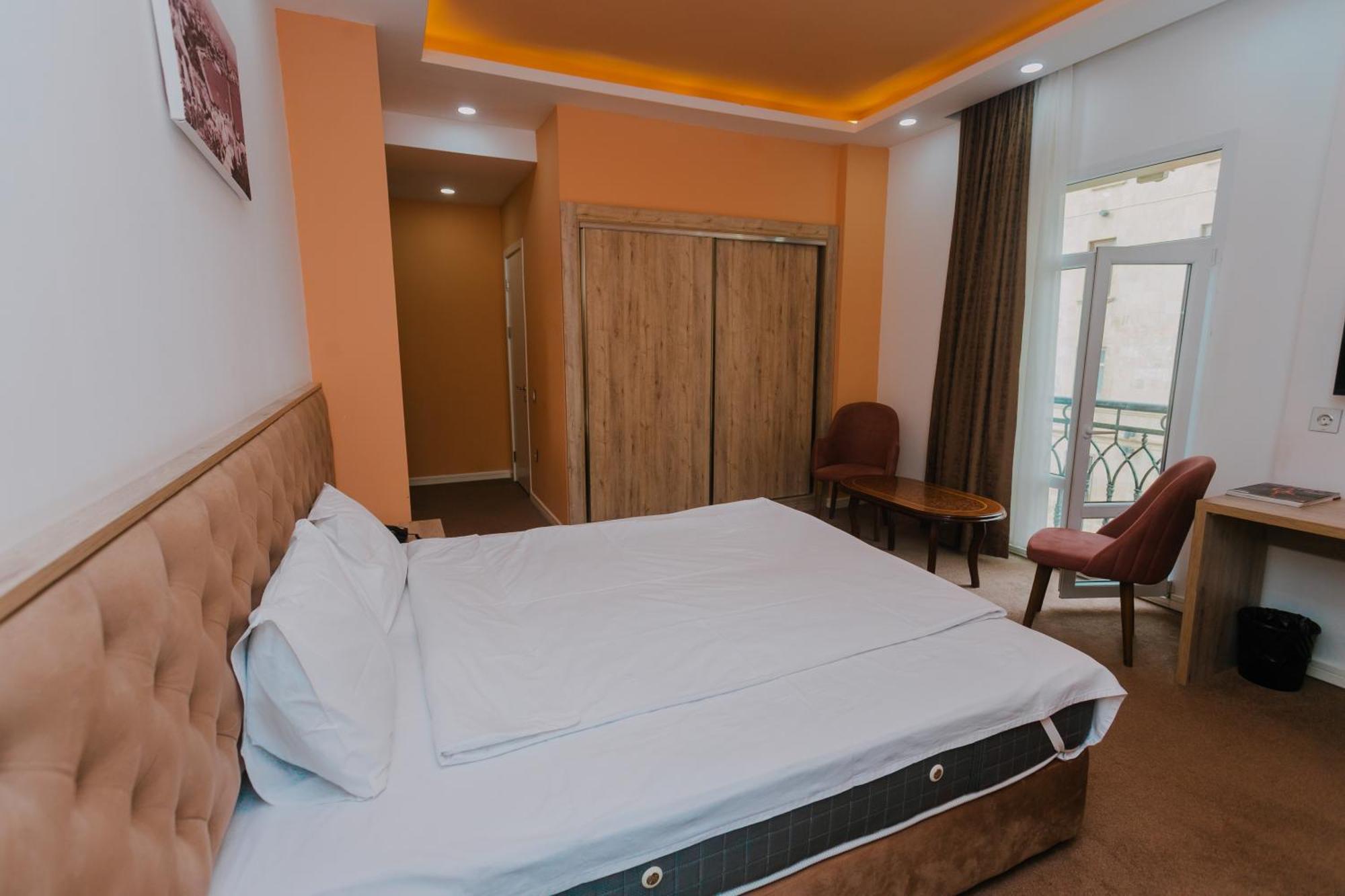Madina-Zamzam Halal Hotels Group Baky Esterno foto