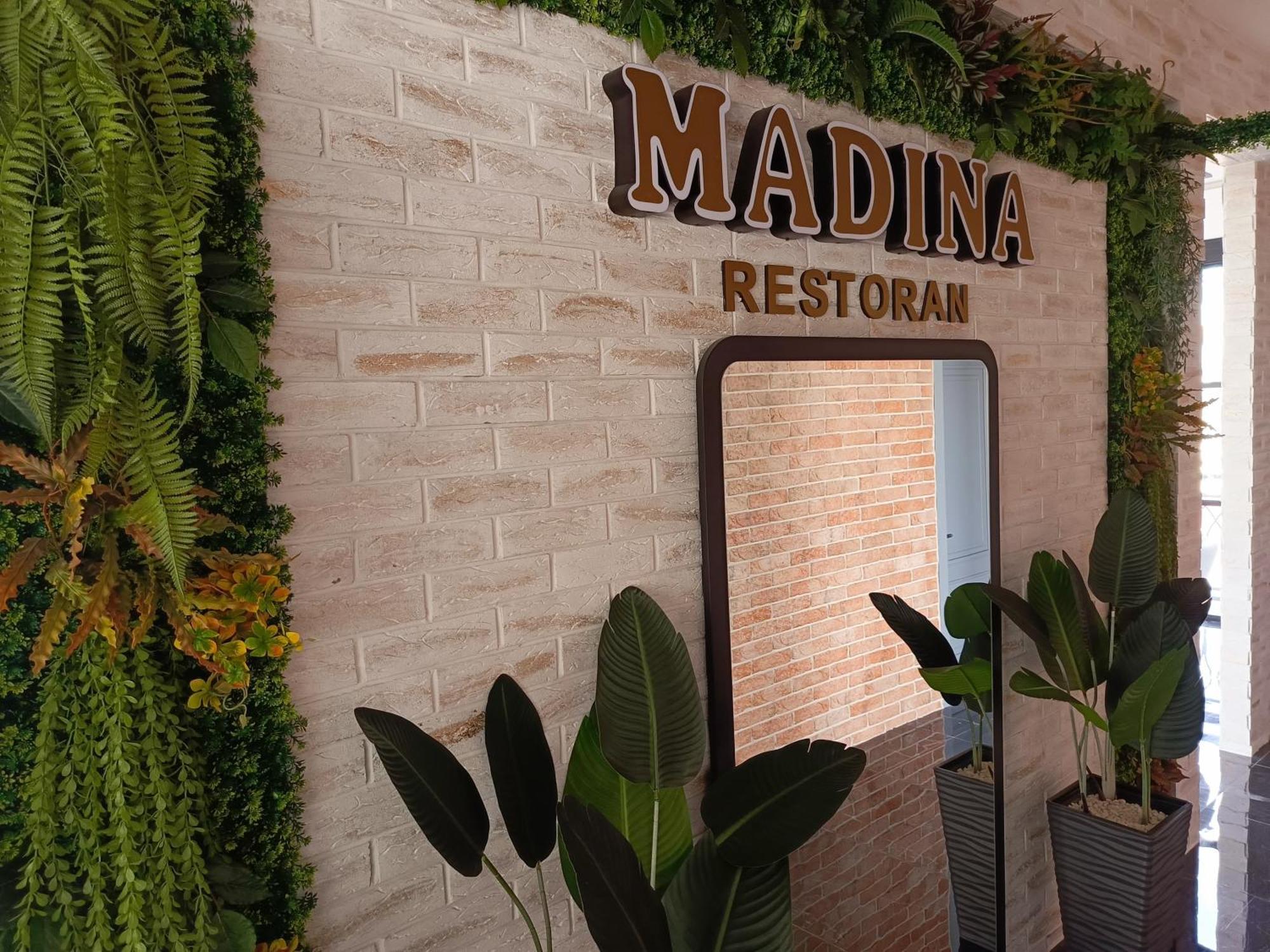 Madina-Zamzam Halal Hotels Group Baky Esterno foto